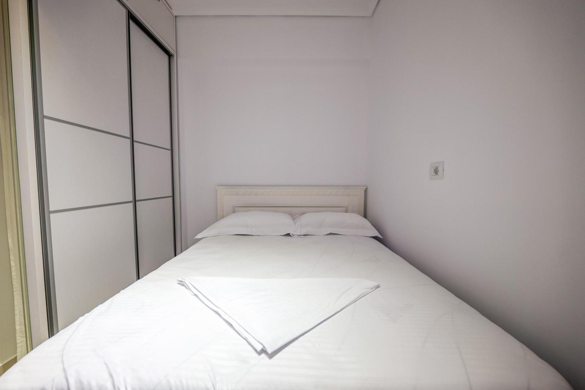 Mato Luxury Apartments Саранда Экстерьер фото